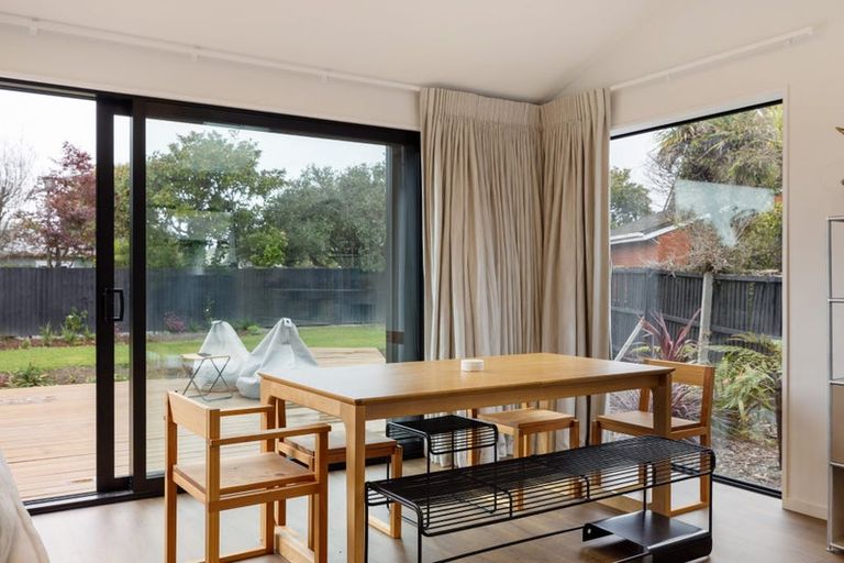 Photo of property in 11 Ketton Place, St Albans, Christchurch, 8052