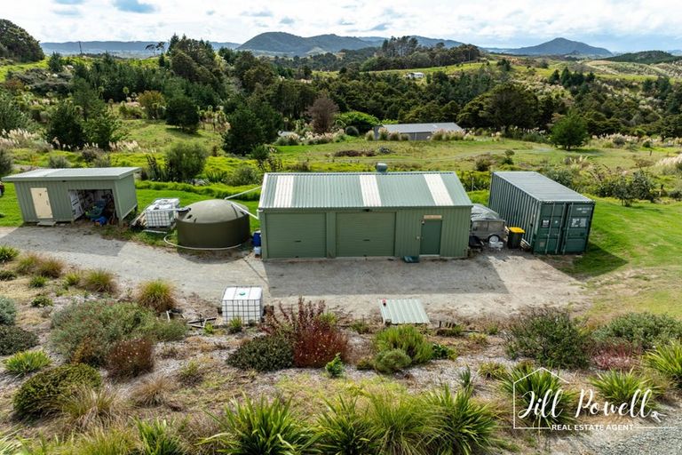 Photo of property in 611 Bickerstaffe Road, Maungaturoto, 0587