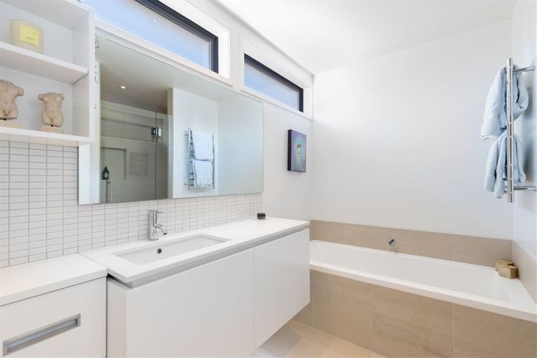 Photo of property in 994 Colombo Street, St Albans, Christchurch, 8014