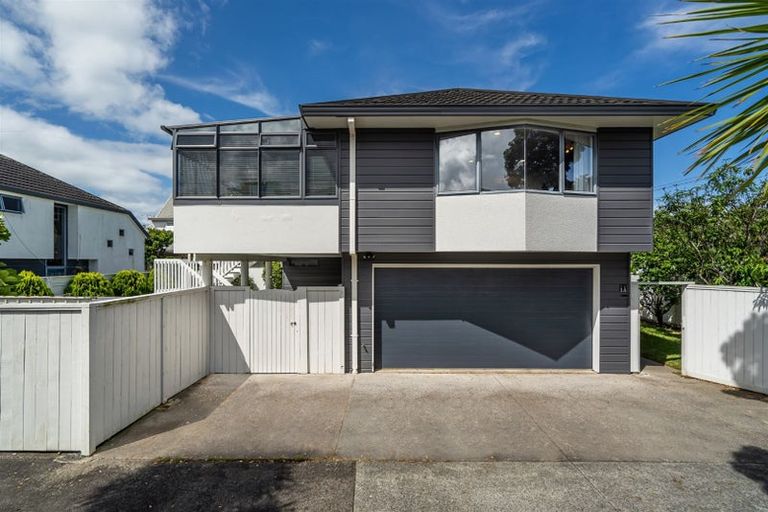 Photo of property in 1/1 Harley Road, Takapuna, Auckland, 0622
