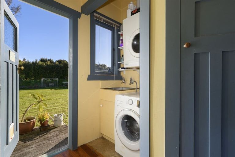 Photo of property in 12 Wade Place, Welcome Bay, Tauranga, 3175