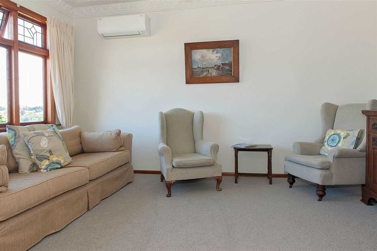 Photo of property in 21 Till Street, South Hill, Oamaru, 9400