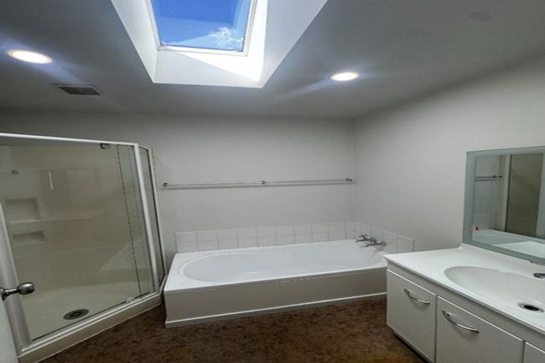 Photo of property in 10a Somerset Crescent, Spreydon, Christchurch, 8024