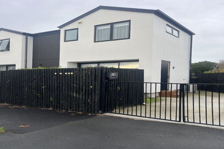 Photo of property in 1/130 Olliviers Road, Phillipstown, Christchurch, 8011