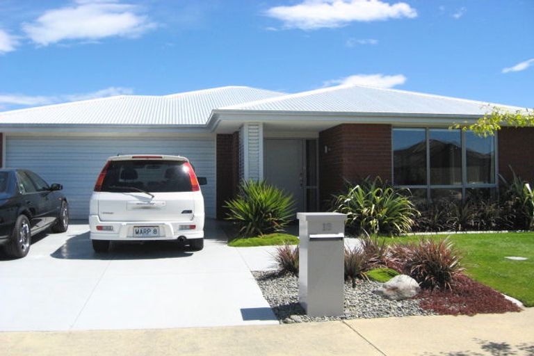 Photo of property in 18 Talbot Road, Northwood, Christchurch, 8051