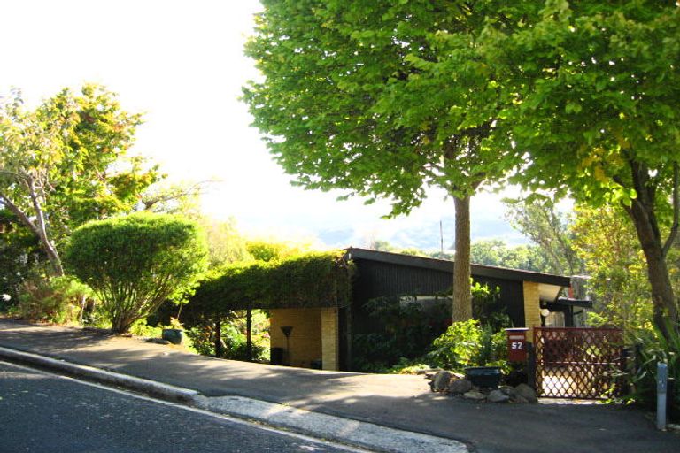 Photo of property in 52 Pioneer Crescent, Helensburgh, Dunedin, 9010