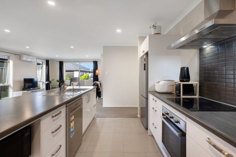 Photo of property in 16 Raby Lane, Pyes Pa, Tauranga, 3112