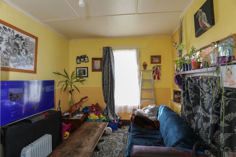 Photo of property in 4 Semple Street, Huntly, 3700