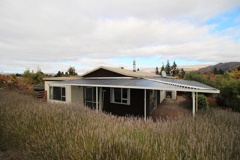 Photo of property in 67 Newcastle Street, Clyde, 9330