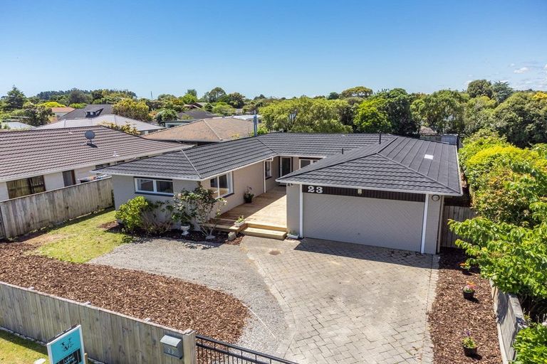 Photo of property in 23 Oriwa Street, Waikanae, 5036