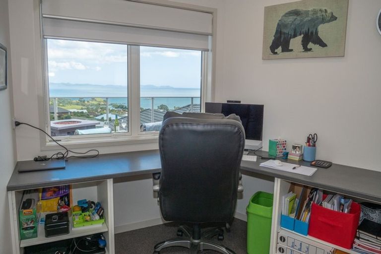 Photo of property in 11 Midgard Road, Coopers Beach, 0420