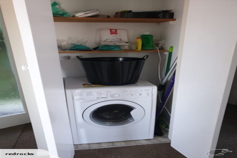 Photo of property in 1/6 Montreal Grove, Kingston, Wellington, 6021