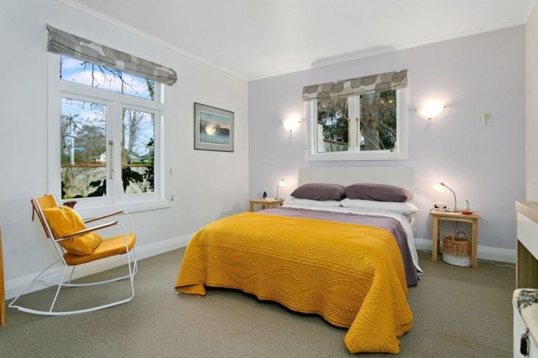 Photo of property in 263 Shakespeare Street, Leamington, Cambridge, 3432