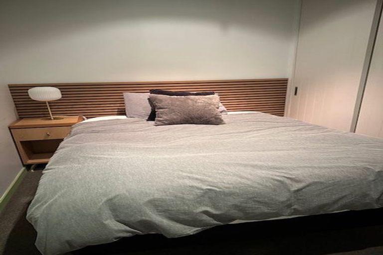 Photo of property in 60 West Meadows Drive, Wanaka, 9305