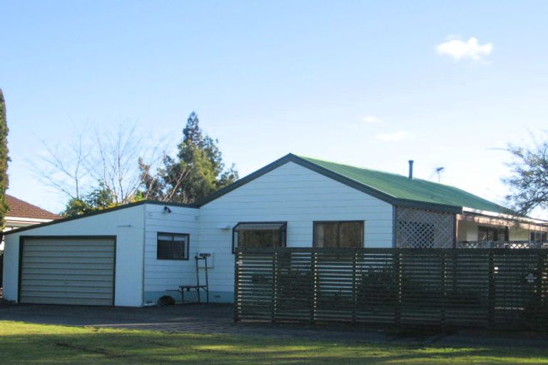 Photo of property in 69 Totara Drive, Pukete, Hamilton, 3200