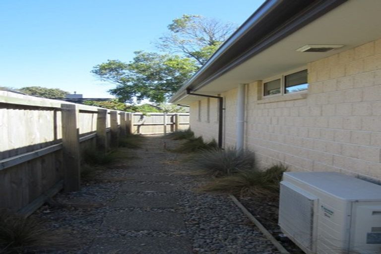 Photo of property in 24 John Campbell Crescent, Hillmorton, Christchurch, 8024