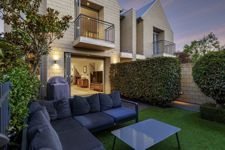 Photo of property in 54a Glandovey Road, Fendalton, Christchurch, 8052