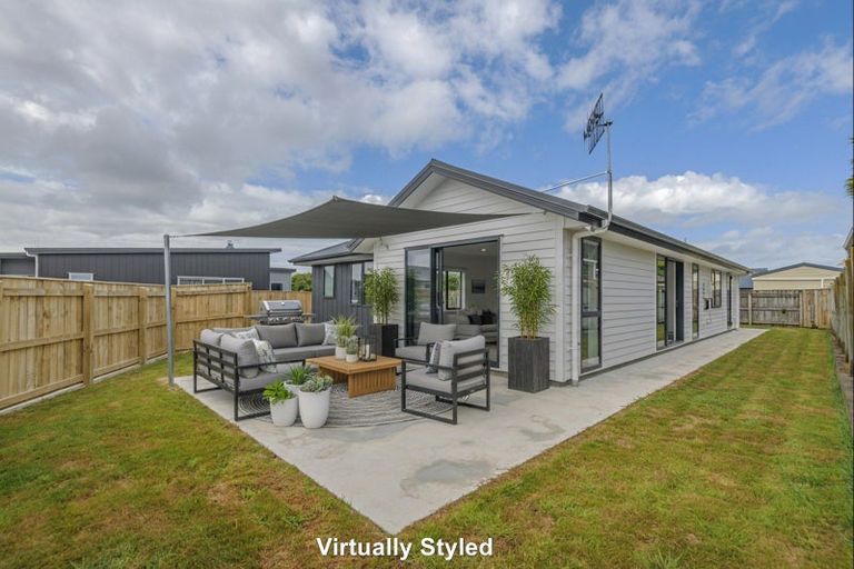 Photo of property in 1 Murray Ball Lane, Feilding, 4702