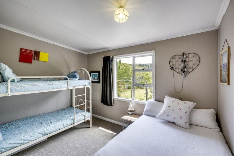 Photo of property in 260 Whirinaki Road, Eskdale, Napier, 4182
