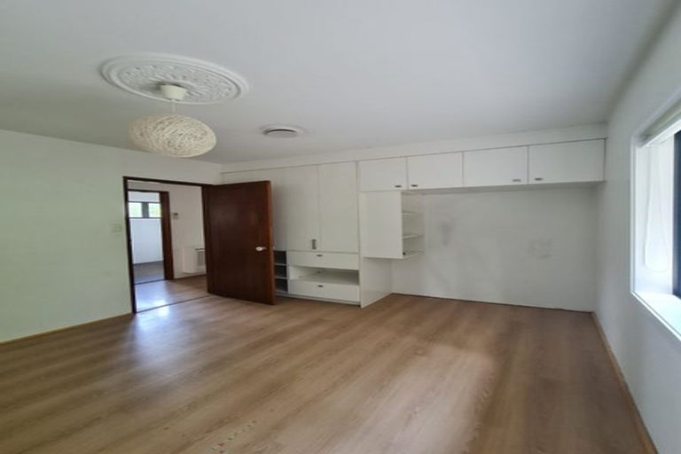 Photo of property in 91 James Cook Street, Havelock North, 4130