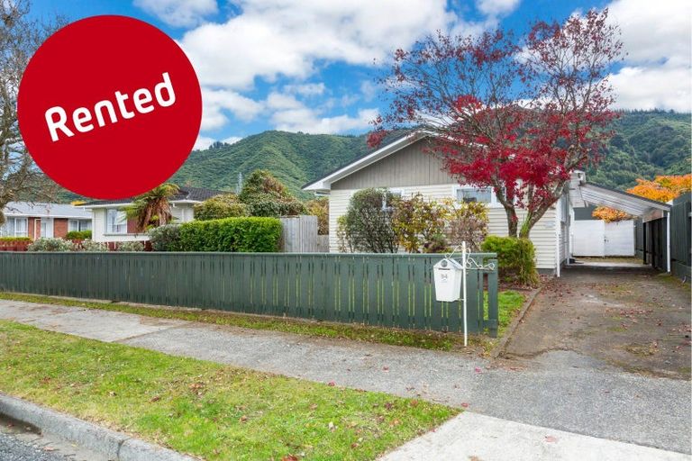 Photo of property in 94 Pasadena Crescent, Totara Park, Upper Hutt, 5018
