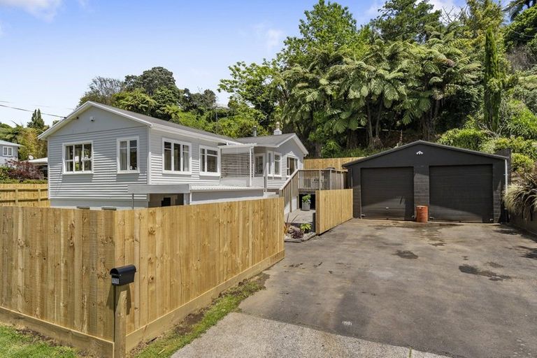 Photo of property in 120 Huatoki Street, Frankleigh Park, New Plymouth, 4310