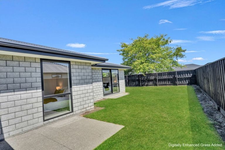 Photo of property in 30 Marcoola Drive, Rolleston, 7614