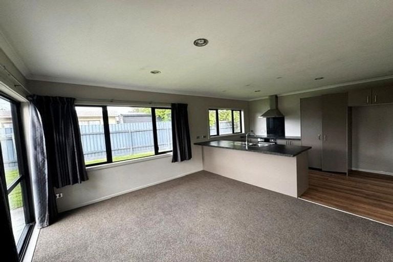 Photo of property in 215a Taradale Road, Pirimai, Napier, 4112