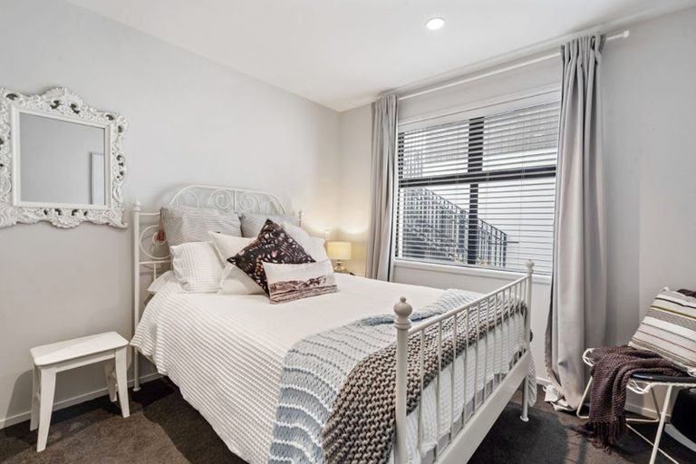 Photo of property in 1/388 Hibiscus Coast Highway, Orewa, 0931