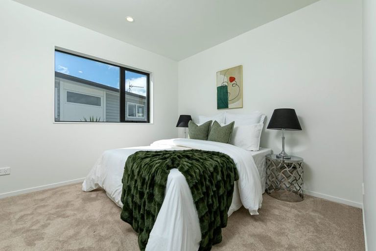 Photo of property in 3 Riroriro Road, Hobsonville, Auckland, 0616