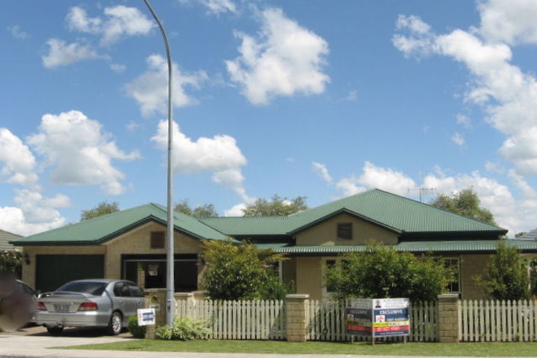 Photo of property in 87 Carlyle Street, Leamington, Cambridge, 3432