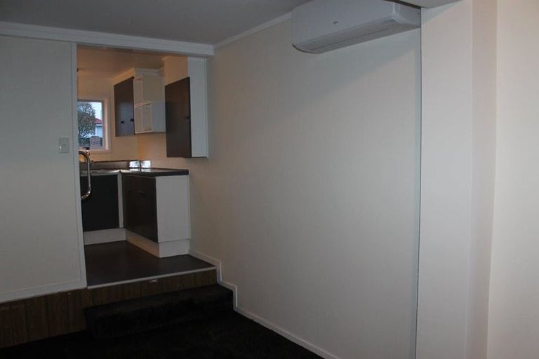 Photo of property in 3 Bleakhouse Road, Howick, Auckland, 2014