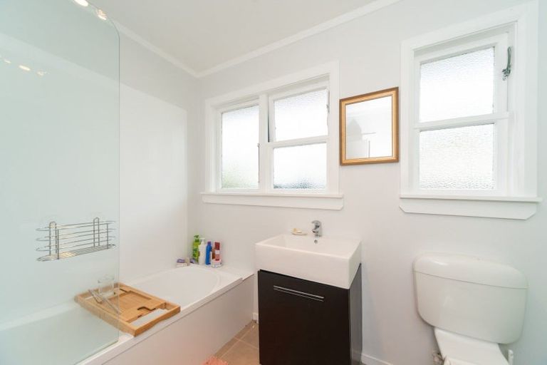 Photo of property in 151 College Street, Awapuni, Palmerston North, 4412