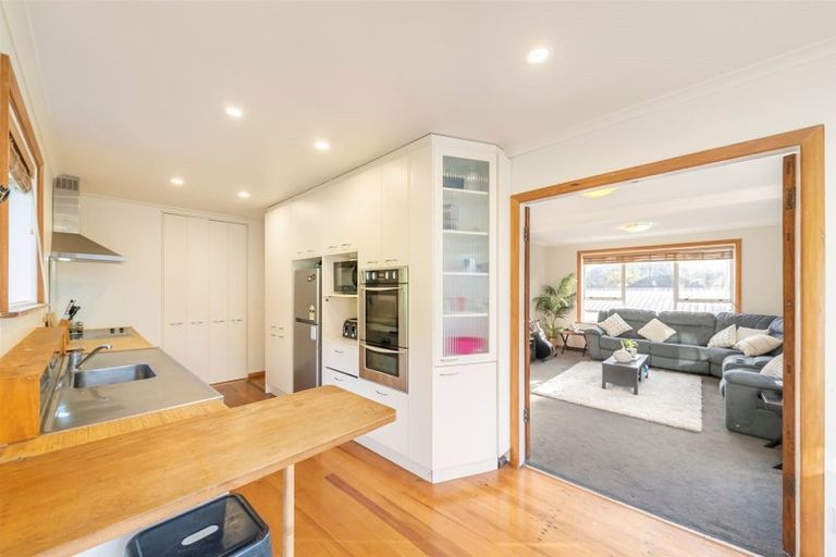 Photo of property in 226 Waddington Drive, Naenae, Lower Hutt, 5011