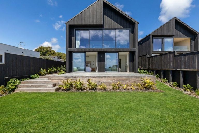 Photo of property in 10a Whiteley Street, Moturoa, New Plymouth, 4310