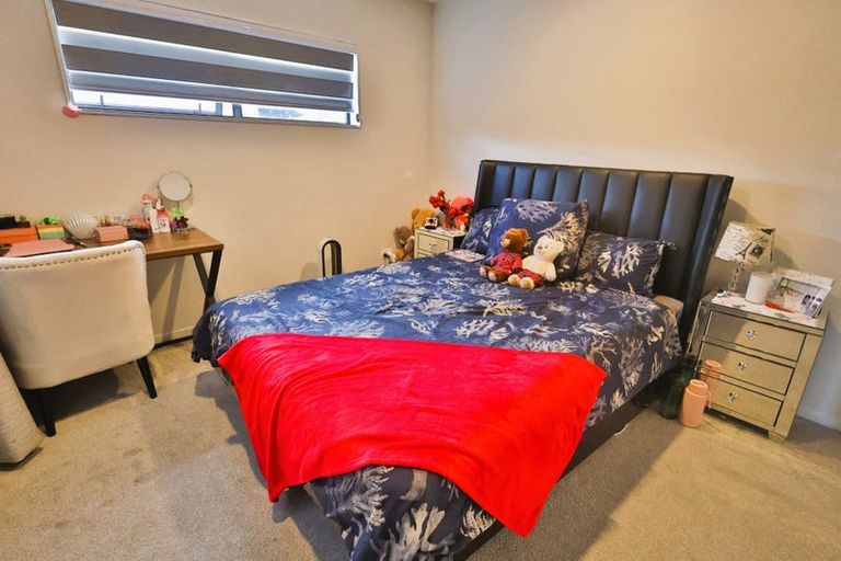 Photo of property in 16 Francesco Drive, Karaka, Papakura, 2113