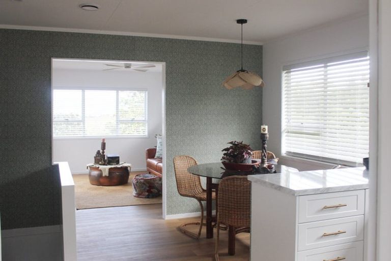 Photo of property in 10 Arawa Place, Onerahi, Whangarei, 0110