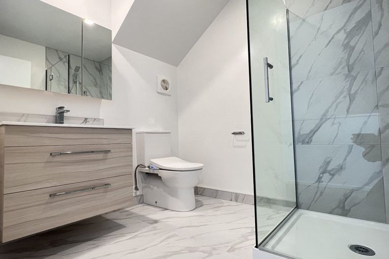 Photo of property in 17 Mohua Lane, Upper Riccarton, Christchurch, 8041