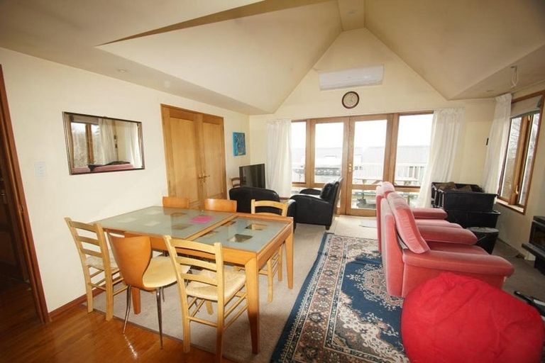 Photo of property in 8 Overdale Drive, Cashmere, Christchurch, 8022