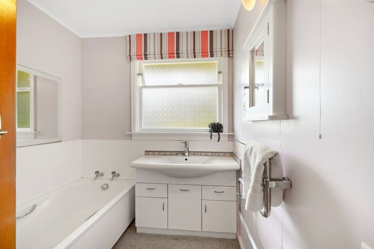 Photo of property in 87 Taward Street, Oamaru North, Oamaru, 9400