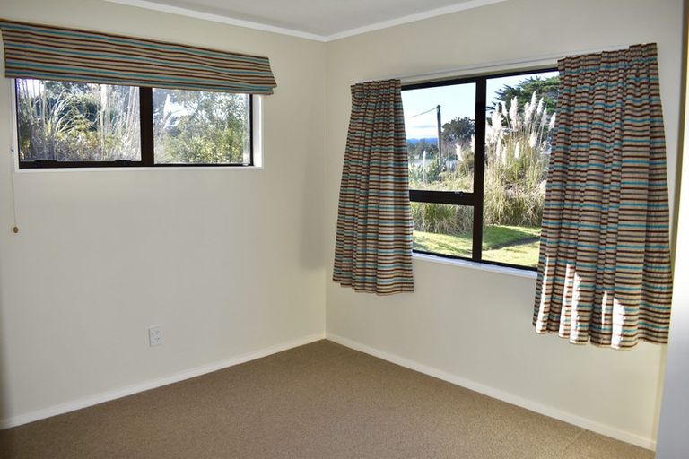 Photo of property in 17 Gawler Street, Te Horo Beach, Otaki, 5581