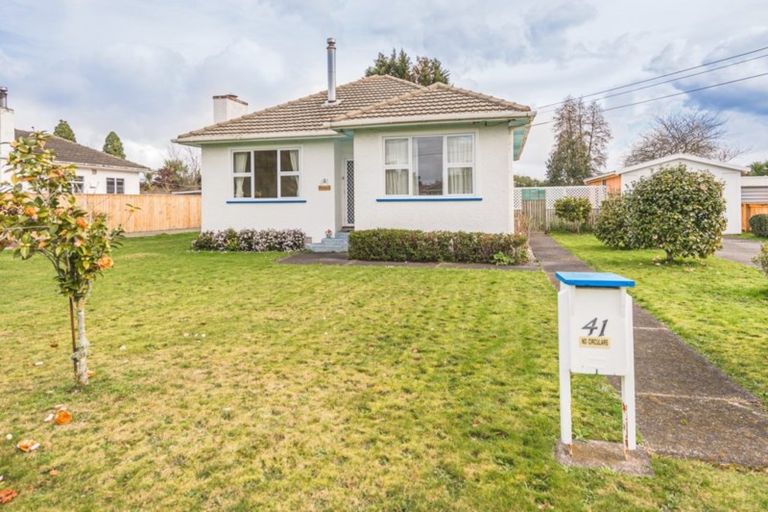 Photo of property in 41 Caffray Avenue, Aramoho, Whanganui, 4500