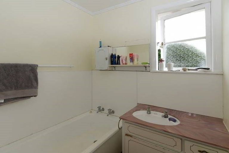 Photo of property in 90 Grandview Road, Nawton, Hamilton, 3200