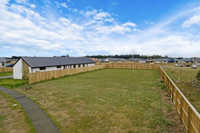 Photo of property in 51 Kingsdowne Drive, West Melton, 7618