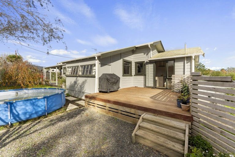 Photo of property in 24-26 Churchill Crescent, Shannon, 4821