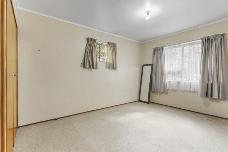 Photo of property in 26 Tamaki Bay Drive, Pakuranga, Auckland, 2010