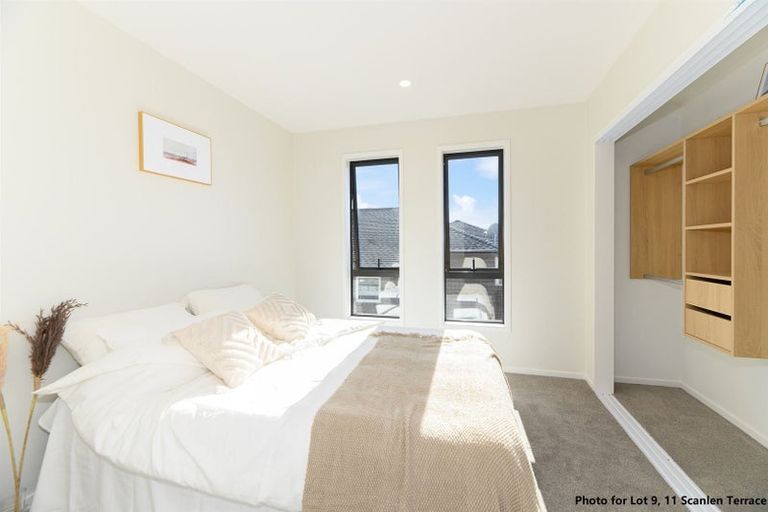 Photo of property in 3/11 Scanlen Terrace, Kelston, Auckland, 0602