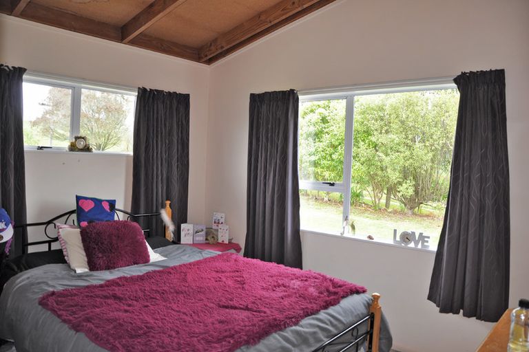 Photo of property in 83 Marshall Road, Kaiwaka, 0573