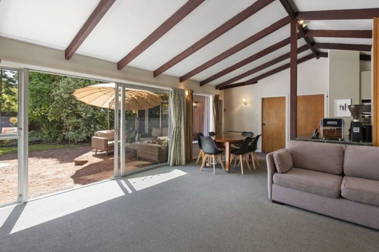 Photo of property in 11a Weston Road, St Albans, Christchurch, 8052