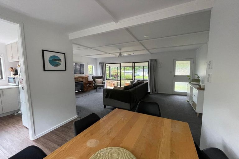 Photo of property in 10 Campbell Place, Pukehangi, Rotorua, 3015